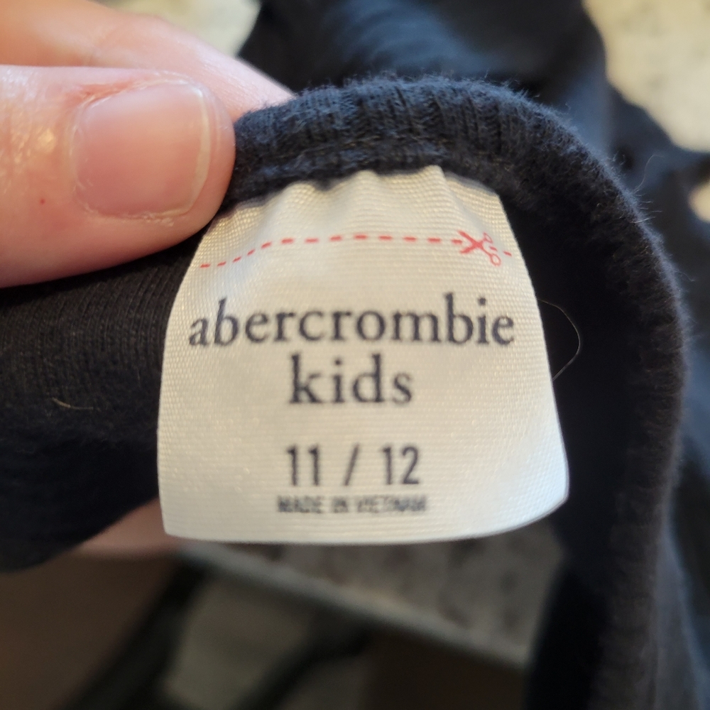 Abercrombie kids shirt - Picture 3 of 3